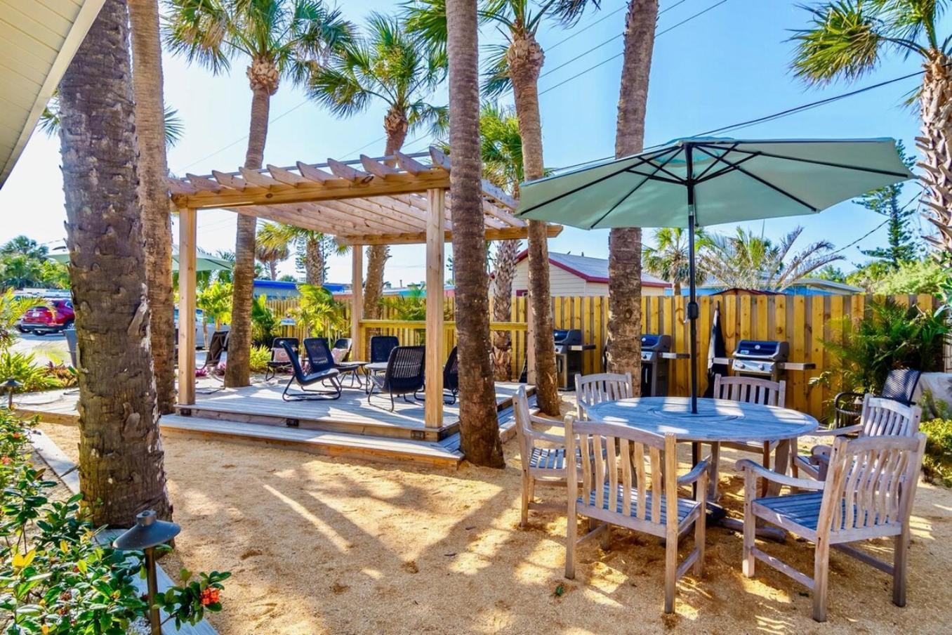 Boutique Vacation Rental Complex At Beach Cocoa Beach Extérieur photo