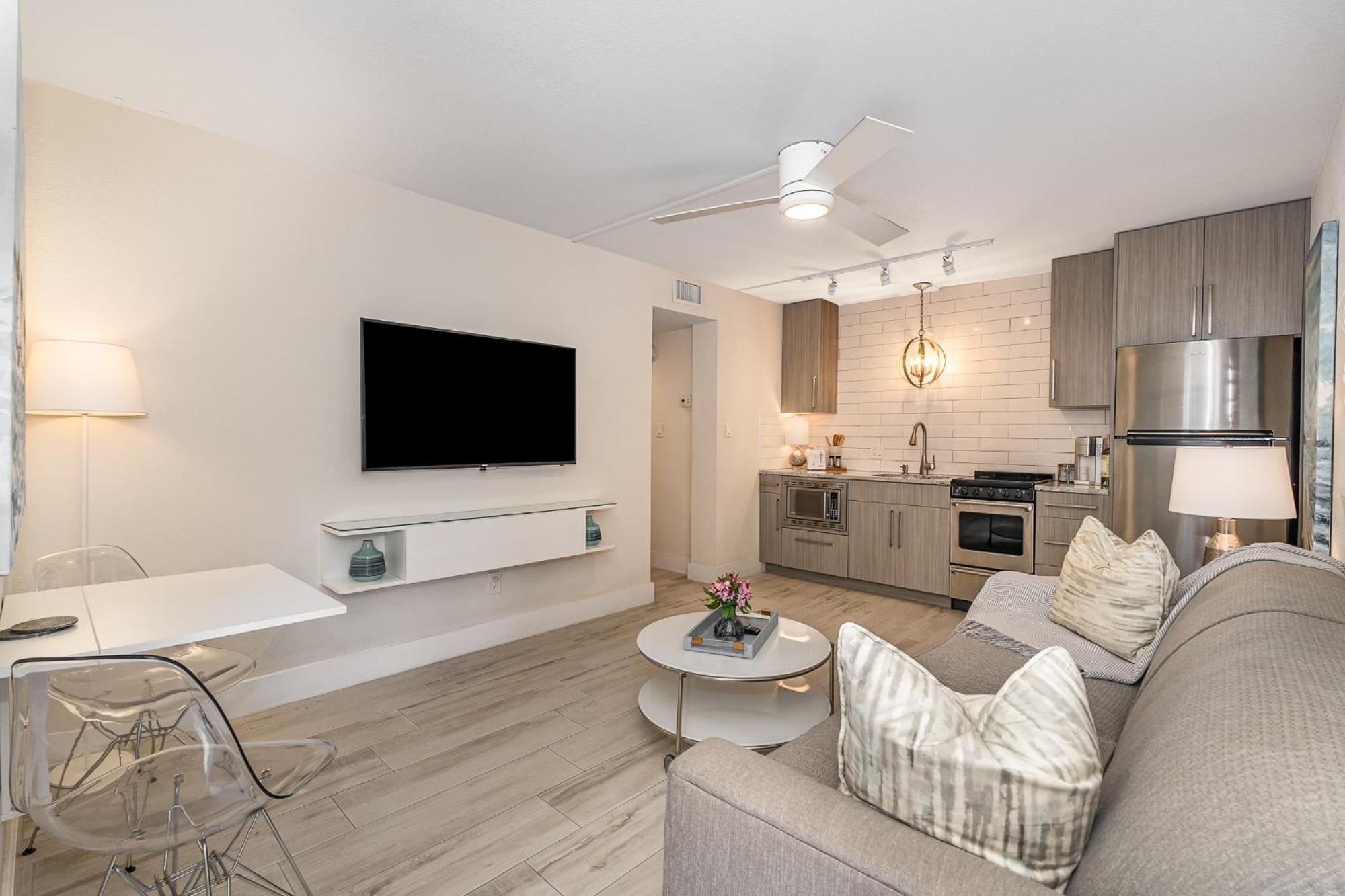 Boutique Vacation Rental Complex At Beach Cocoa Beach Extérieur photo