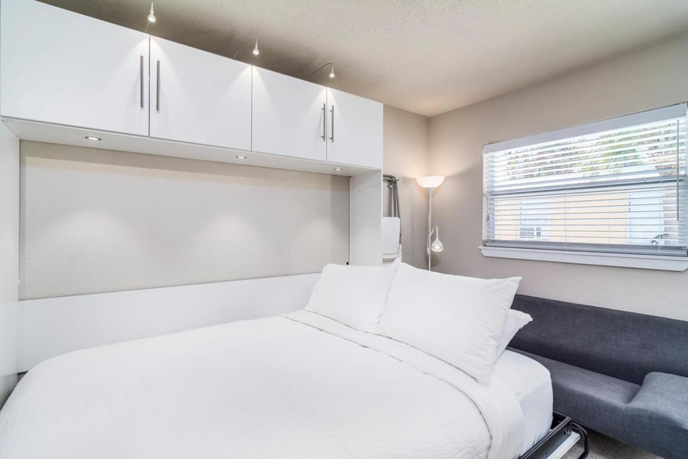 Boutique Vacation Rental Complex At Beach Cocoa Beach Extérieur photo